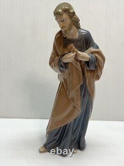 Lladro Nao Joseph 1981 Nativity Figure. 10 1/2 Tall