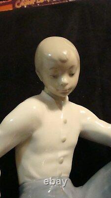 Lladro Nao No. 175 Boy Figure with snails Handpainted Porcelain RARE & Vintage