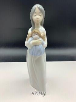 Lladro Nao Porcelain Figurine 23,5 CM 1 Choice Top Zustand