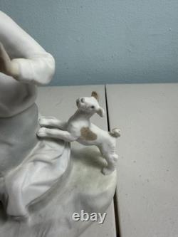 Lladró Nao Porcelain Figurine Flute Player Man And Woman With Dog Matte Finish