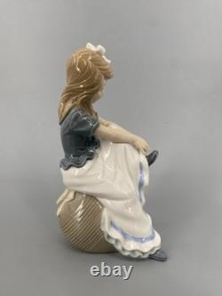 Lladro Nao Porcelain Figurine Girl Tying Shoe Girl Vintage