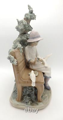 Lladro Nao Porcelain Figurine Girl on Bench Feeding Birds Doves Handmade Spain