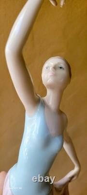 Lladro Nao Porcelain Figurine The Dance is Over Elegant Ballerina #1204 RETIRED