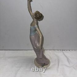 Lladro Nao Porcelain Figurine The Dance is Over Elegant Ballerina 1204 (chipped)