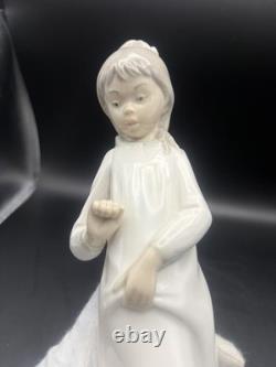 Lladró Nao Porcelain Girl Figurine White Glossy Hand Painted 10 in