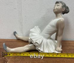 Lladro Nao Vintage Porcelain Figurine Statue Girl Ballerina Figure Spain