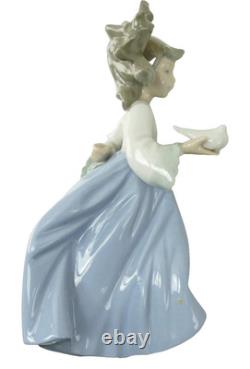Lladro Nao Woman with Dove 18cm KS-2253