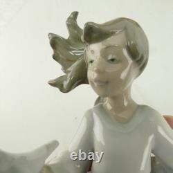 Lladro Nao Woman with Dove 18cm KS-2253