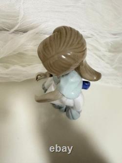 Lladró Nao figurine, interior decoration, ceramic girl