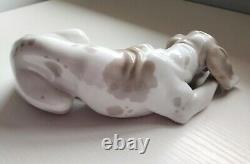 Lladro Old Dog, 1067. Retired, Lovely Condition, Approx 9.5 Length