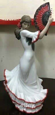 Lladro Passion and Soul Flamenco Dancer 60th Anniversary Porcelain Figurine