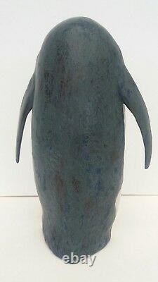 Lladro Penguin Love figurine