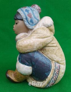 Lladro Pensive Eskimo Boy Gres Finish 2159