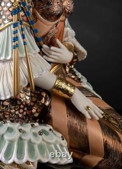 Lladro Porcelain Cleopatra Sculpture. Limited Edition 01002022