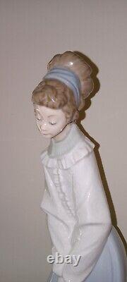 Lladro Porcelain Figures Man Women Playing Croquet NAO HandMade In Spain 14