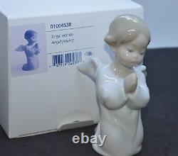 Lladro Porcelain Figurine Angel Praying 01004538 Was £125.00 Now £106.00