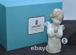 Lladro Porcelain Figurine Angel Praying 01004538 Was £125.00 Now £106.00