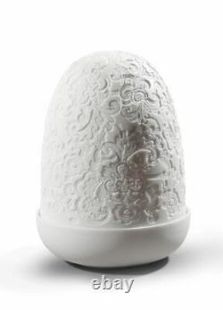 Lladro Porcelain Lace Dome Lamp Was £145 Now £123