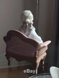 Lladro Preparing for the Sabbath RARE 6183 retired Figurine Young Girl in Chair