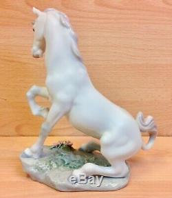 Lladro Privilege Enchanted Forrest Magical Unicorn 7697 Figurine 2002 Boxed