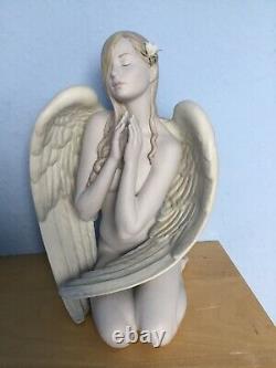 Lladro Privilege Figurine Your My Angel