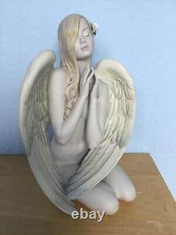 Lladro Privilege Figurine Your My Angel