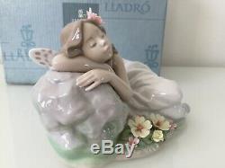 Lladro Privilege- Princess Of The Fairies #7696g Mint Condition