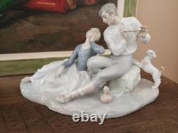 Lladró Rare Flute Player Romantic figurine Man Woman and Dog made Spain #4670