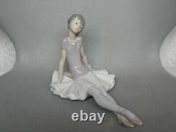 Lladro Sitting Dreamer Ballerina Figure Phyllis 1356