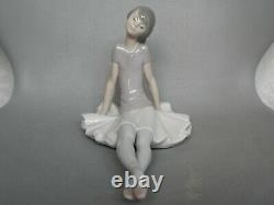 Lladro Sitting Dreamer Ballerina Figure Phyllis 1356