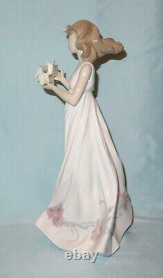 Lladro Spain Butterfly Treasures #6777 Figurine 12.5 Retired No Box Mint