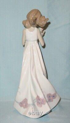 Lladro Spain Butterfly Treasures #6777 Figurine 12.5 Retired No Box Mint