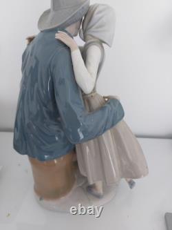 Lladro Spain Figure 4888 The Kiss Original Box