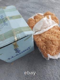 Lladro Spain Figure 4888 The Kiss Original Box