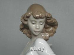 Lladro Spring Splendor Figure Lady Girl With Flower Basket #5898