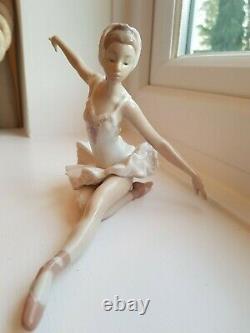 Lladró Swan Ballet figurine, retired, Original Box 18x22x15cm 358gr