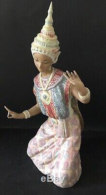 Lladro Thai Dancer. 12069. 16.5 High. Perfect