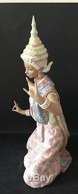 Lladro Thai Dancer. 12069. 16.5 High. Perfect