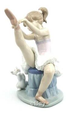 Lladro Tuesday's Child Figurine 6014 Retired 1993-98 Nina Martes