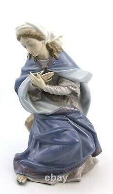 Lladro Virgin Mary Figurine 1387 Retired 1981-2007 Virgin Nacimiento