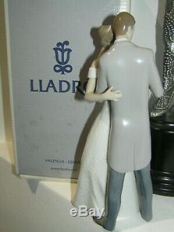 Lladro Wedding Figurine Together Forever Cake Topper Bride & Groom #8107 Boxed