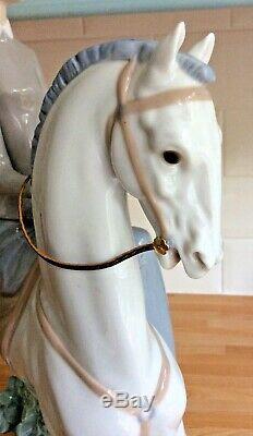 Lladro Woman On Horse, 4516, Very Large Piece, Mint Condition