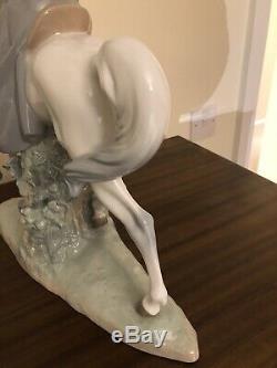 Lladro Woman On Horse Figurine