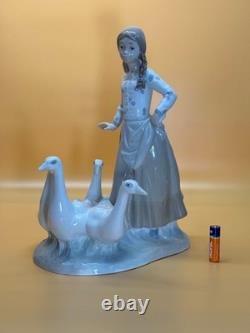 Lladro Zaphir + Large Figures Group + Circa 1980 + Approx 33cm Tall