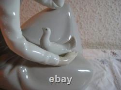 Lladro by Nao Porcelain Figurine Girl with Dove from Collection