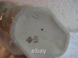 Lladro by Nao Porcelain Figurine Girl with Dove from Collection