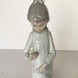 Lladro collectable figurine Nao Girl puppy 10 Unique Spain