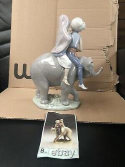 Lladro figurine 5352 Rare Children On Elephant