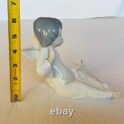 Lladro figurine Spain Nao Daisa Vtg sculpture statue decor Angel Girl dress gift