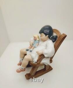 Lladro figurine nap time